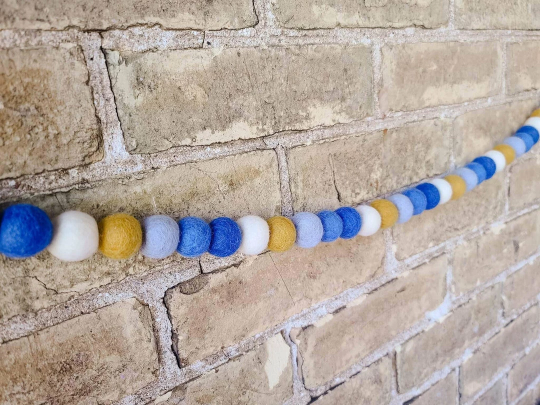 The Whimsical Woolies Hanukkah Felt Ball Garland 2 The Whimsical Woolies Hanukkah Felt Ball Garland